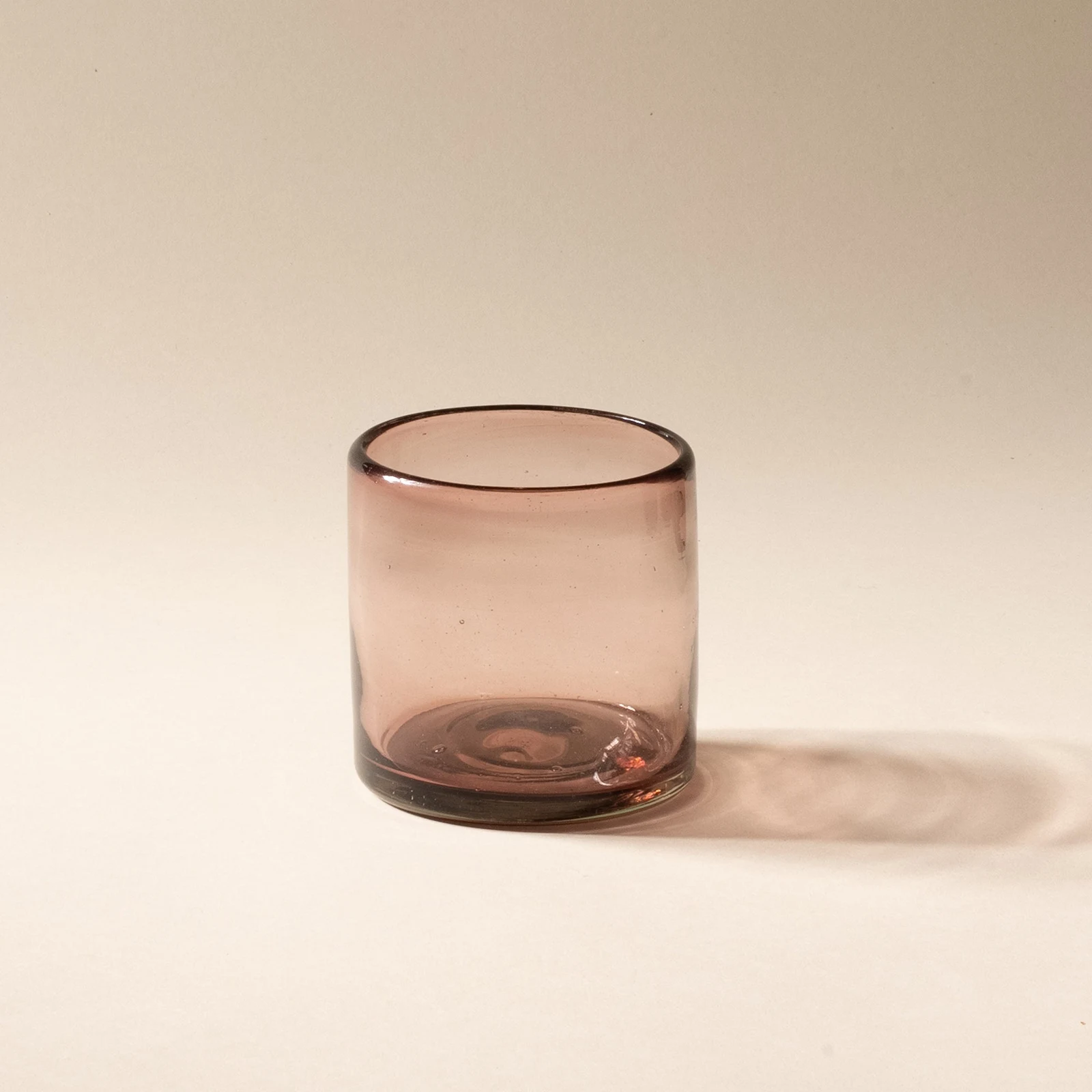 Handblown Glass Tumbler, Set of 4 by CENTRAL DE VIDRIO SOPLADO DE JALISCO S.A. DE C.V..