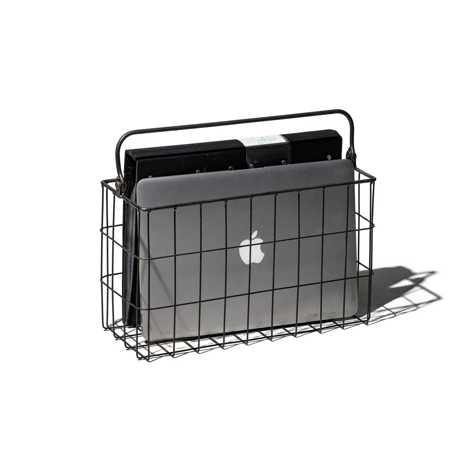 MAGAZINE WIRE BASKET by Puebco.